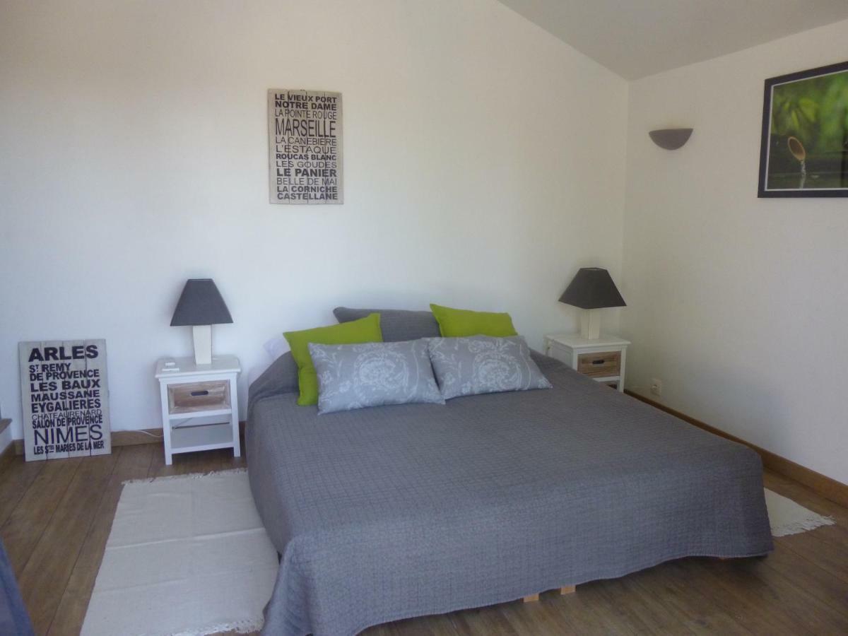 Les Chambres Des Taillades Les Taillades 외부 사진